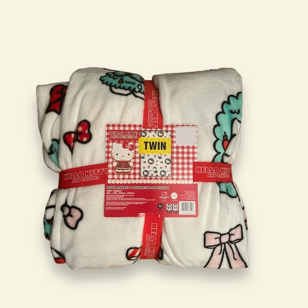 Hello kitty Christmas blanket